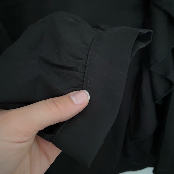 NWOT In The Style Black Ruffle Top - Picture 9 of 10
